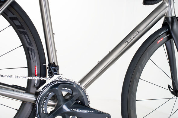 J.Guillem Formentor Disc Ultegra - SL (Titanium Seat Post, Ti. Seat Collar, SCOPE Wheels) - Cigala Cycling Retail